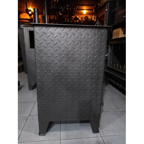 45*45'lik döküm odun-kömür sobası ST-179