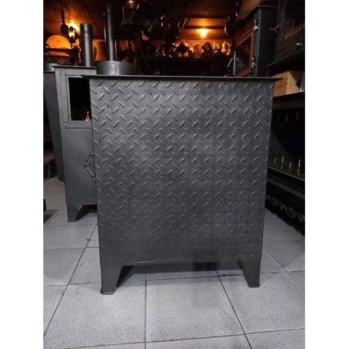 45*45'lik döküm odun-kömür sobası ST-179