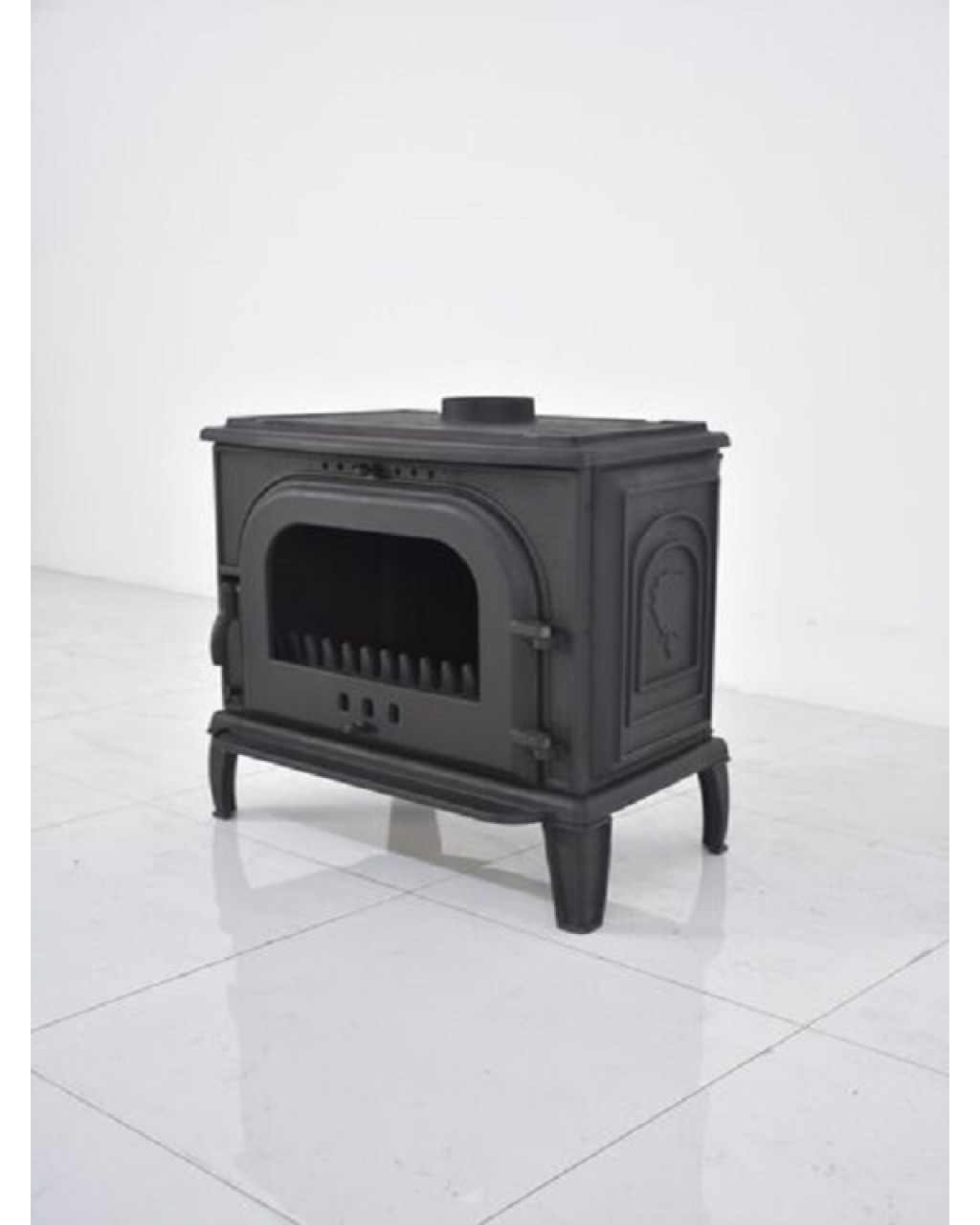 Döküm şömine yan camlı 024-b